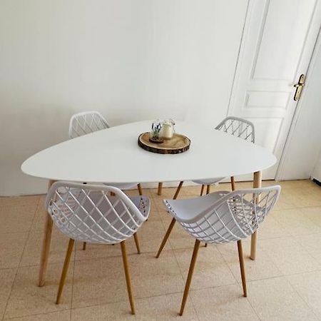 Logement A 10 Minutes A Pied De La Gare Centre Avignon Exterior photo